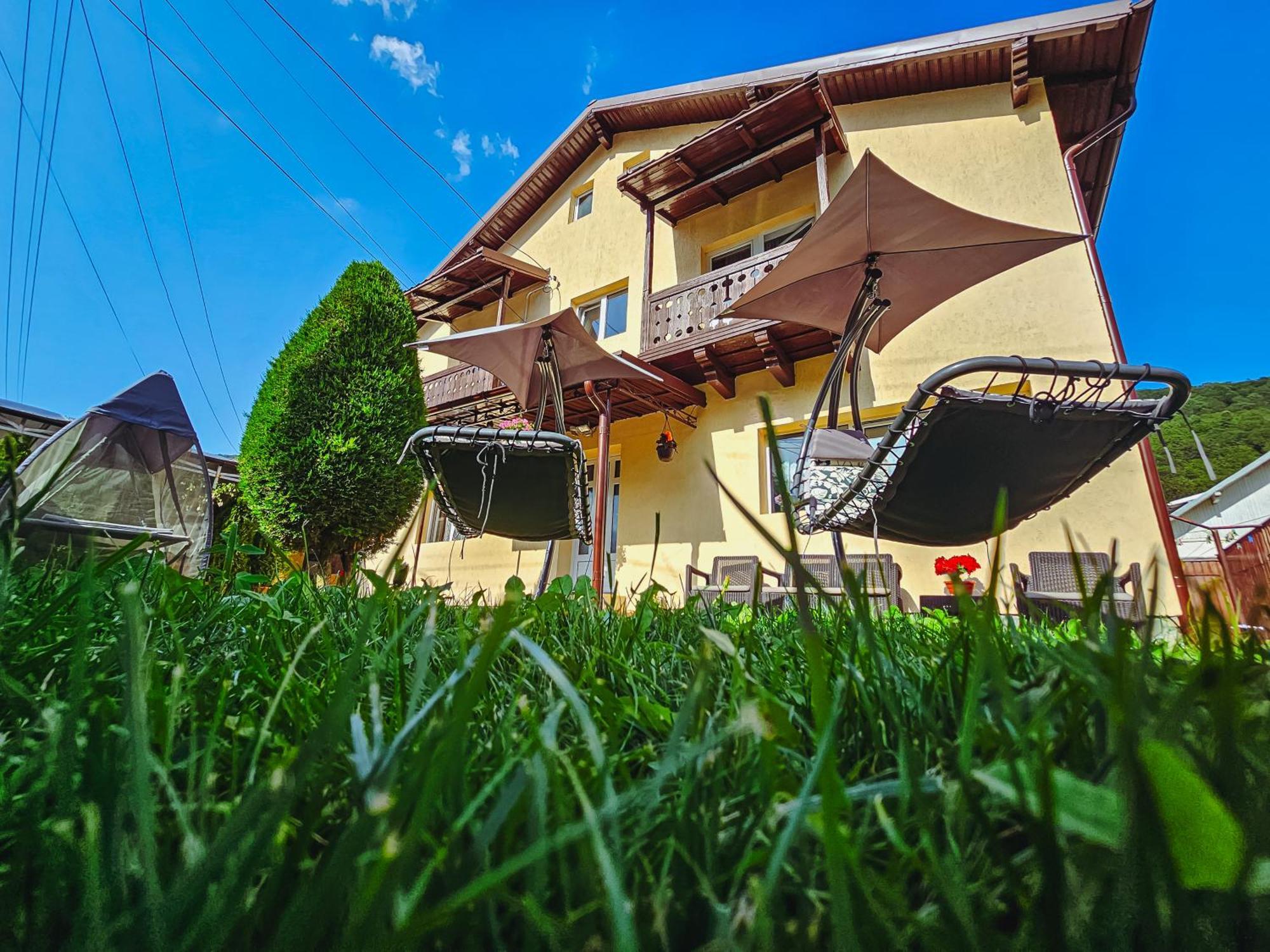 Guest house Alpine Bliss
